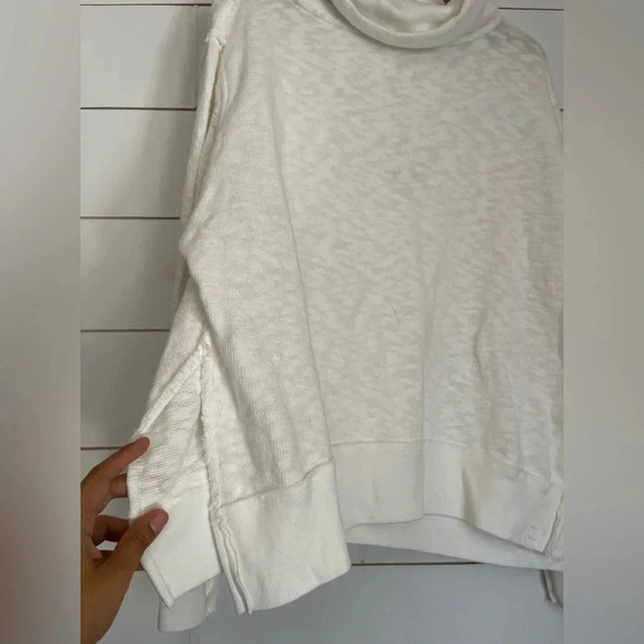 Free People Women's White Timmy Boxy Turtleneck Sweater - Picture 7 of 14